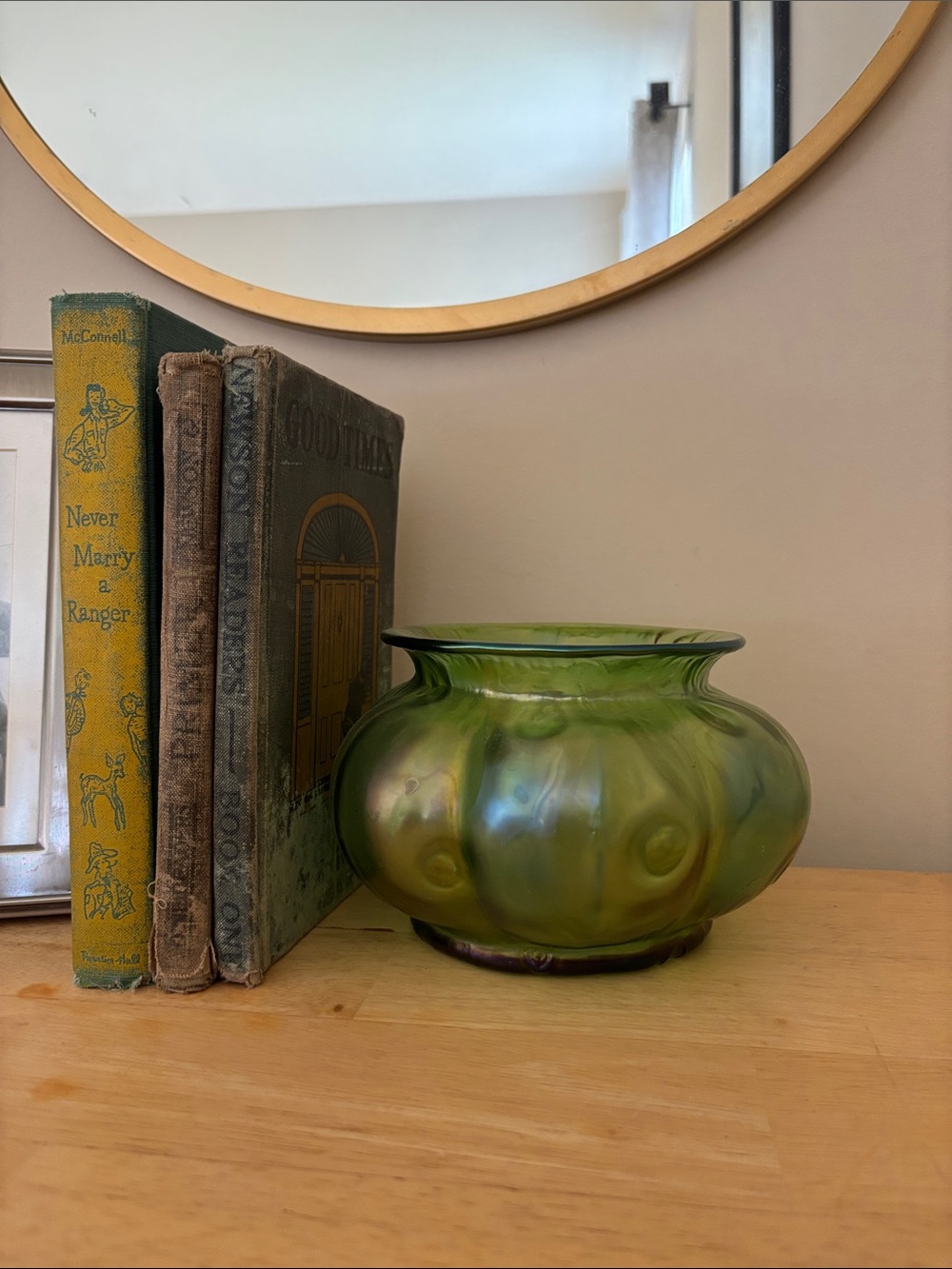 Loetz Art Nouveau "Creta Rusticana" Art Iridescent Green Glass Round Vase Bowl